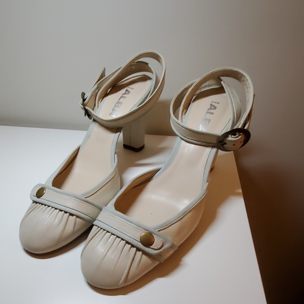 ALBA beige italian leather pumps